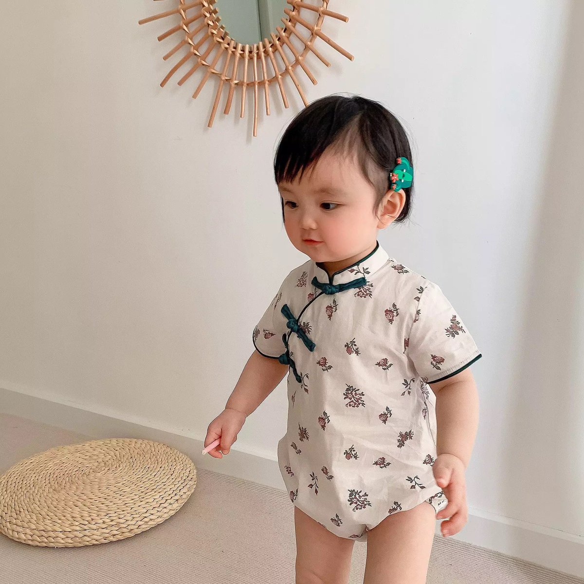 チャイナロンパース可愛すぎて罪