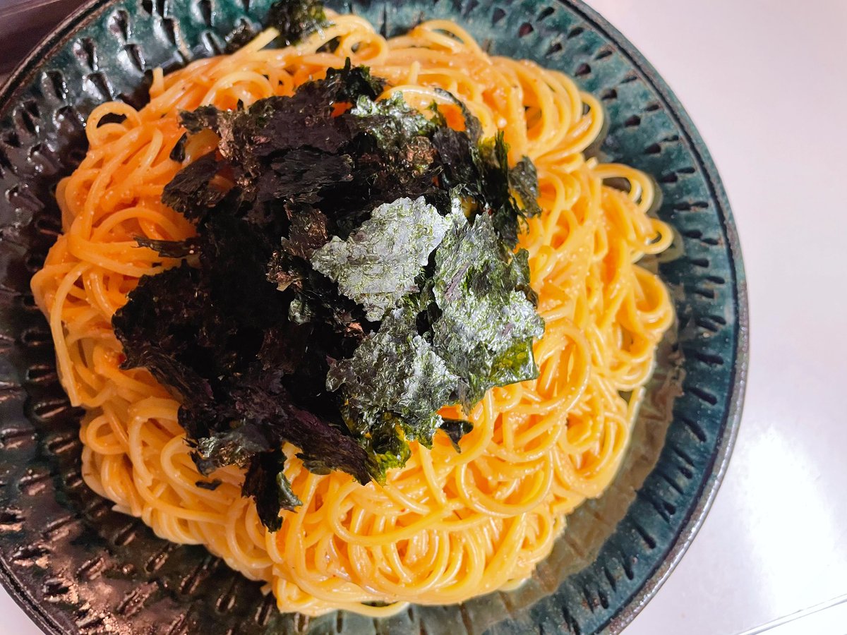 練りうに 40g たらこ ほぐす 7 80g 生クリーム 60ml 昆布茶粉末小さじ1 2 バターg を全て混ぜる